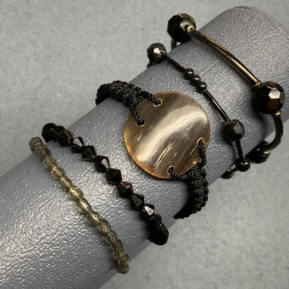 Lot Of 5 Bracelets Cookie Lee Black Faceted Stretch Shell Cord Smoky Beads BoHo